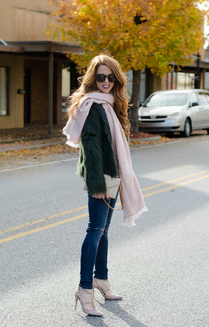 faux-fur-and-jeans